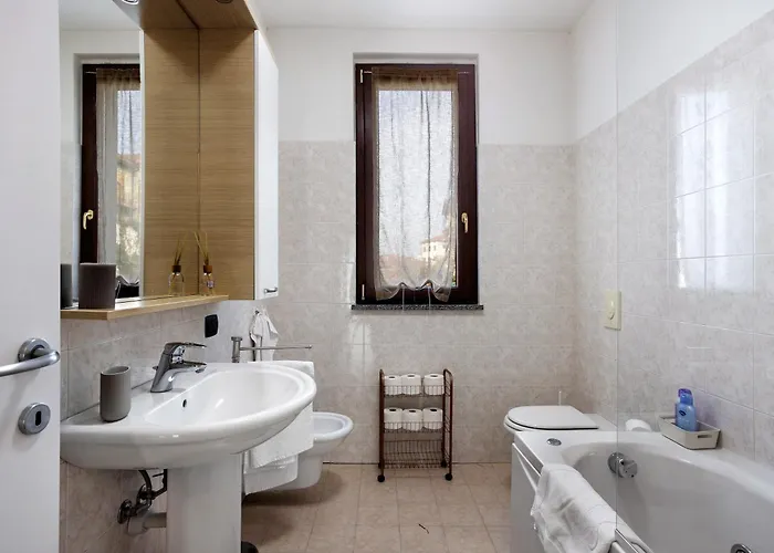 Vb Brianza Apartment Costa Masnaga