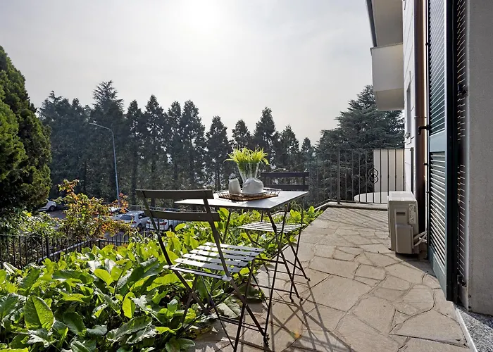 Vb Brianza Lägenhet